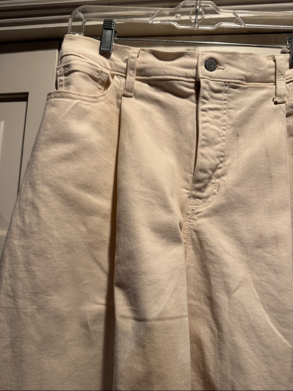 Banana Republic Wide-Leg ecru jeans - Picture 3 of 7